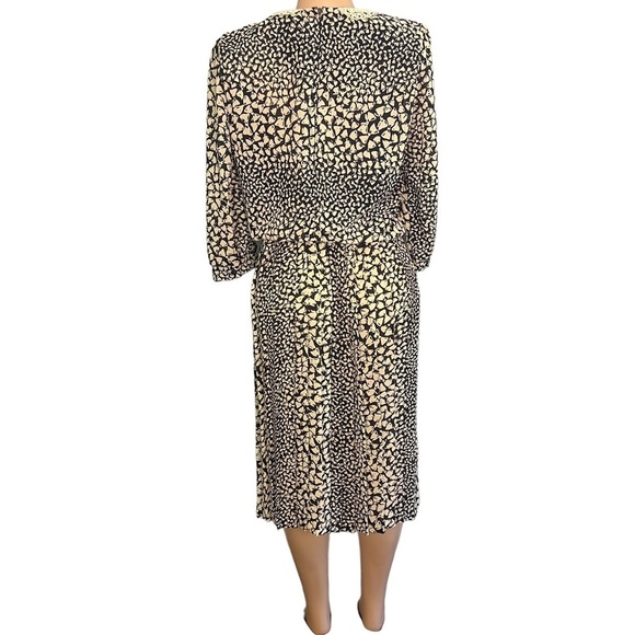 R.E.O Vintage Bow Print Long Sleeve Dress Lace Neckline - Picture 9 of 13